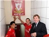 Bóng đá anh, ngoại hạng anh, lịch thi đấu euro 2012, Liverpool sa thải Kenny Dalglish: Sự thực dụng và lạnh lùng của người Mỹ